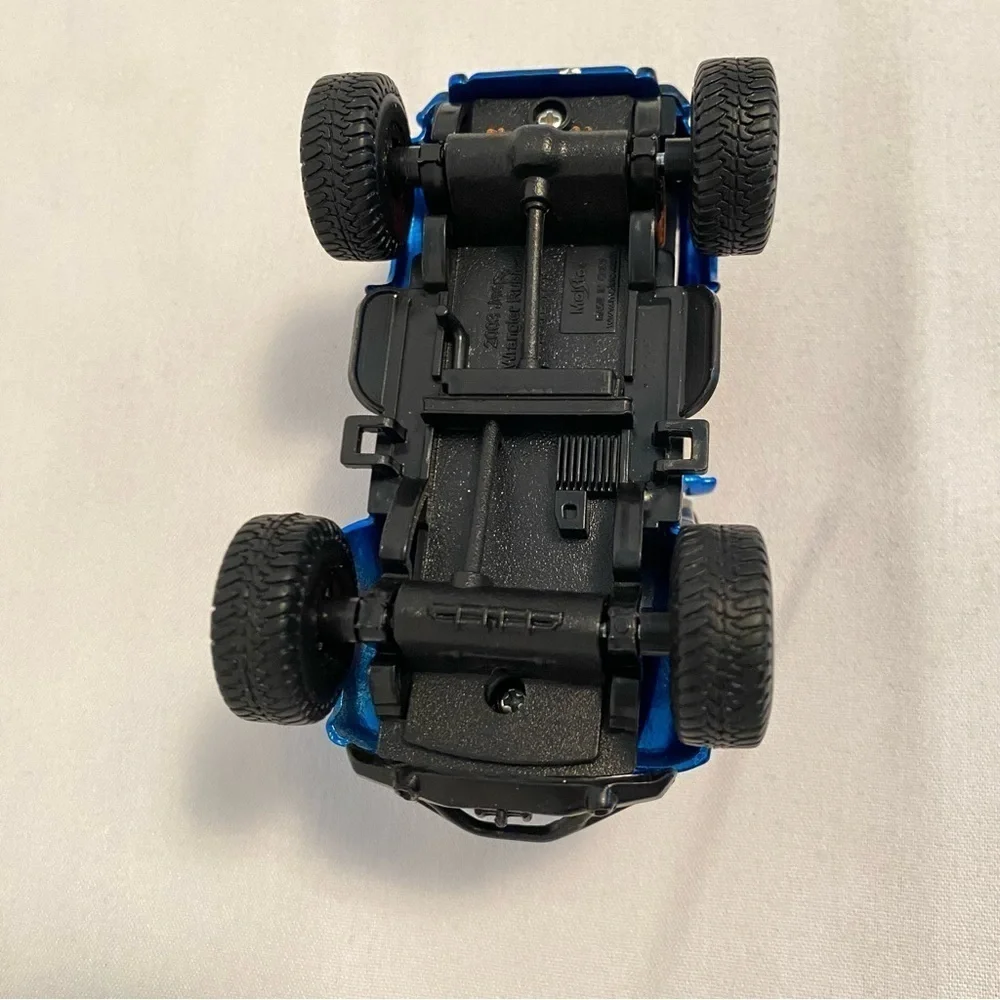 Maisto Volkswagen Van/ Jeep Wrangler/ Chevrolet Colorado/ Ford 4X4 Die-Cast Cars